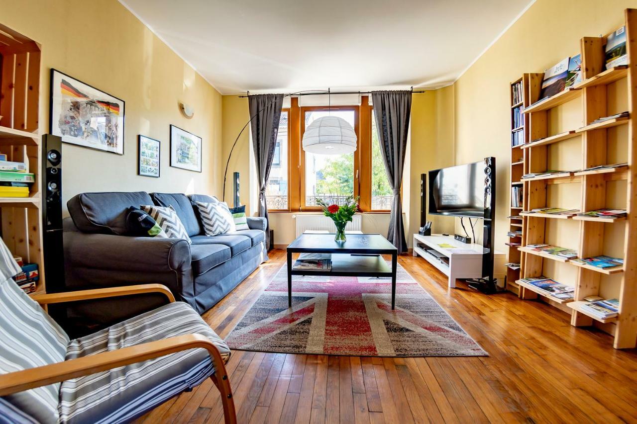 L'Enchantraine - Gite Tout Confort Et Tarif Tout Inclus - Appartement Spacieux Et Accueillant Sur Epinal Bagian luar foto